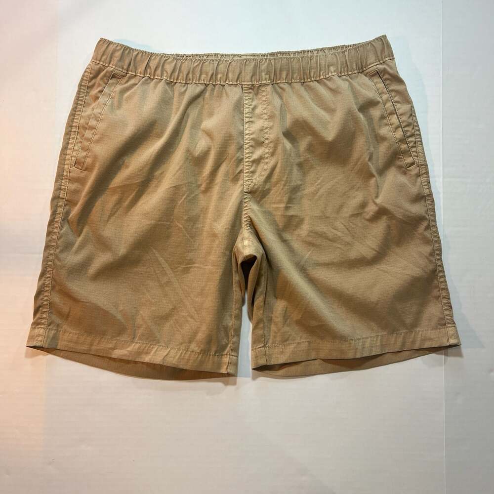 Peter Millar Surge Performance Ripstop Shorts Size L Khaki Tan